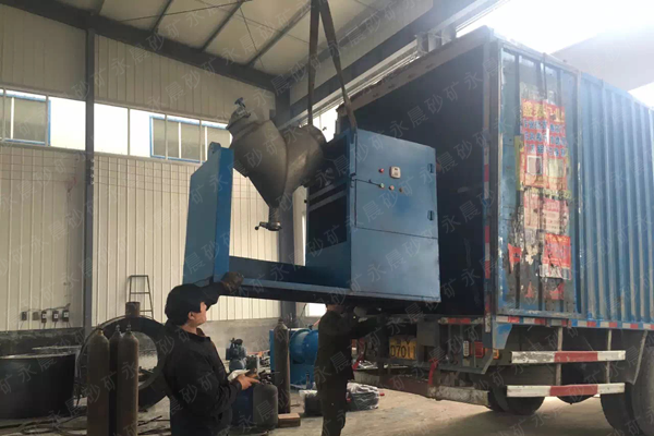 黃金混汞機(jī)發(fā)往煙臺招遠(yuǎn)(圖1) 黃金混汞機(jī)發(fā)往煙臺招遠(yuǎn)(圖1)