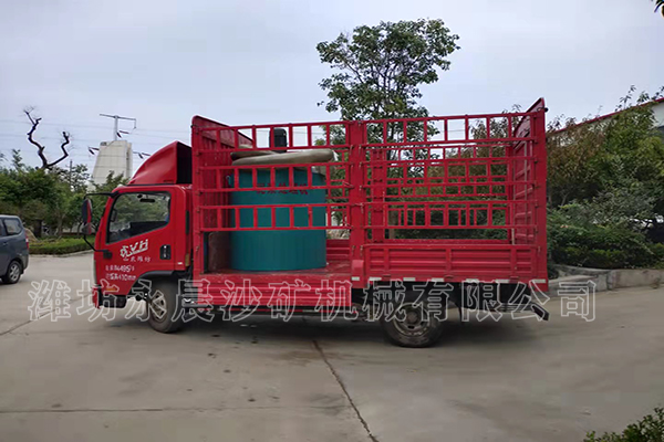 發(fā)往甘肅天水的離心機(jī)，攪泥筒(圖3)